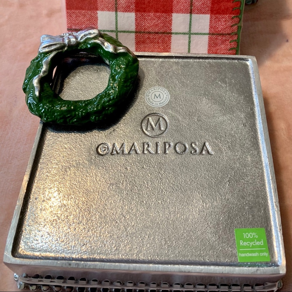 pottery barn Holiday Wreath Beaded Edge